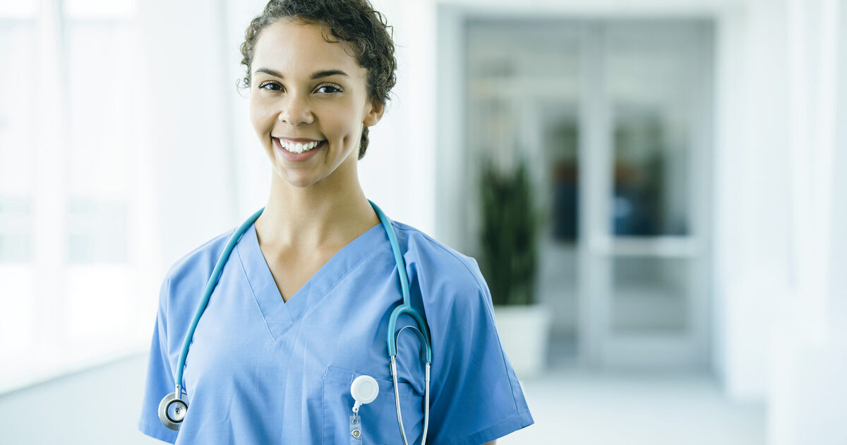 Nurse Career Progression: How to move from a Band 5 to a Band 6 Nursing job | 26th August 2020 | Agency Nurse Career Advice & Blog | Mayday Healthcare Ltd